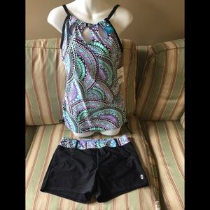 ❤️Free Country NWT 2Pc Bathing Suit.  Size M.